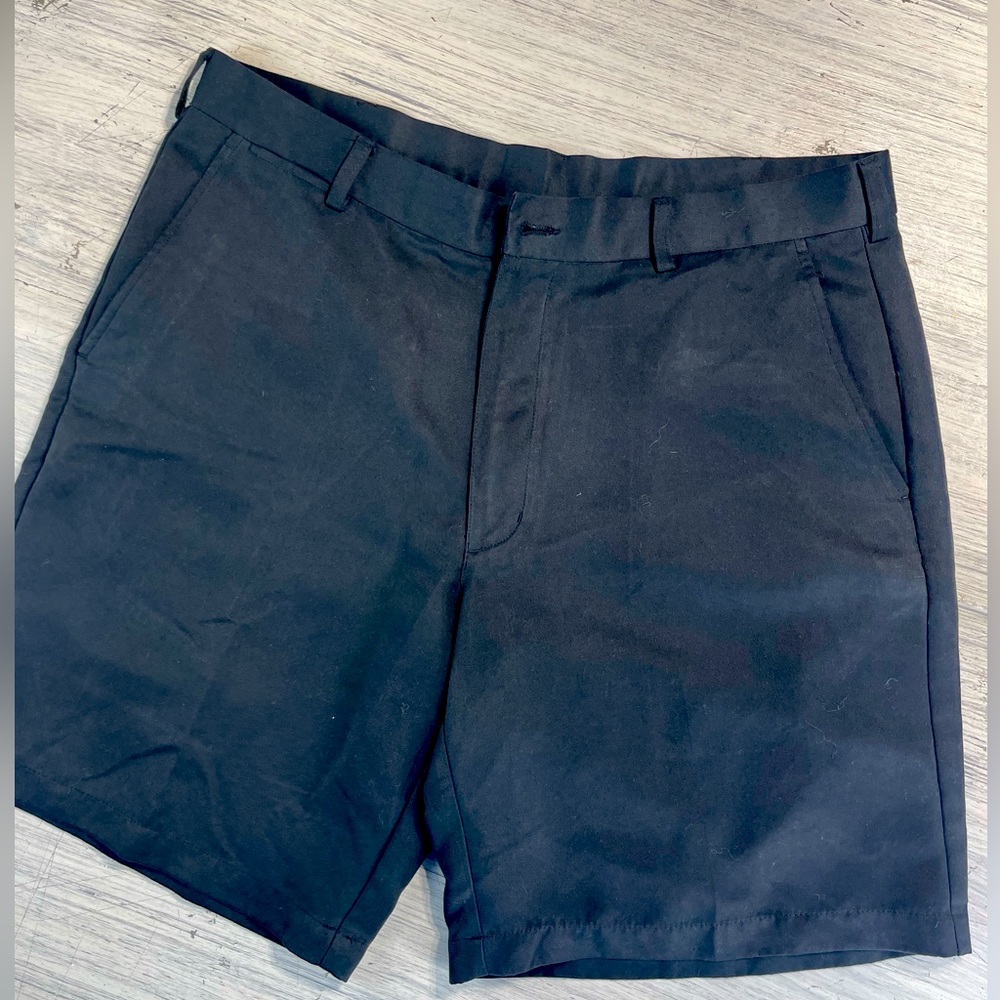 2 Under Black Golf Shorts Easy Care Performance Golf